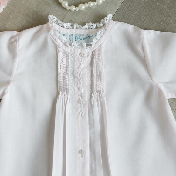 Feltman Brothers Pink Embroidered Folded Daygown Newborn NWT Lace Pin Tucks - Picture 2 of 5